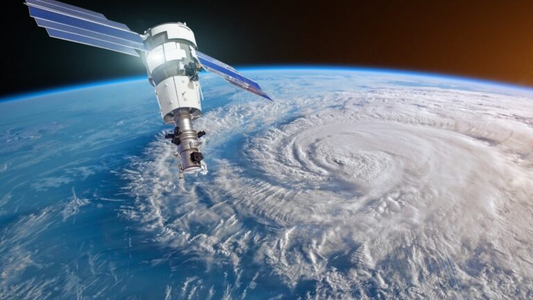 top-ways-satellite-data-analytics-optimise-natural-disaster-management-tigernix-australia