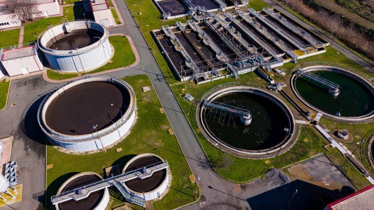 How Does Predictive Analytics Transform Maintenance Planning?