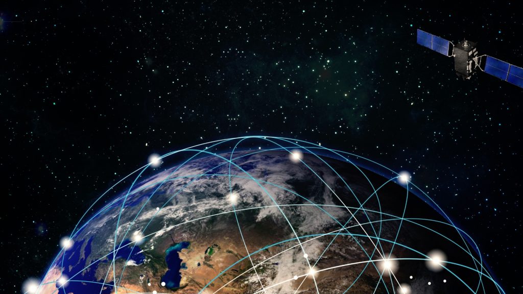 How to Use a Live Satellite Map to Track Weather and Storms in Real ...