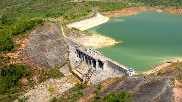 How Satellite Data Enhances Dam Wall Monitoring